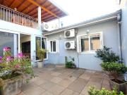 Casa / Sobrado para Venda em Porto Alegre/RS São...