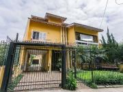 Casa / Sobrado para Venda em Porto Alegre/RS São...