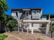 Casa / Sobrado para Venda em Porto Alegre/RS São...