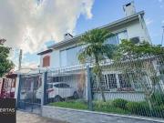 Casa / Sobrado para Venda em Porto Alegre/RS Santa Maria...