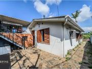 Casa / Sobrado para Venda em Porto Alegre/RS Santa...