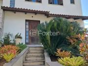 Casa / Sobrado para Venda em Porto Alegre/RS Santa...