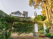 Casa / Sobrado para Venda em Porto Alegre/RS Santa...