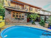 Casa / Sobrado para Venda em Porto Alegre/RS Santa...