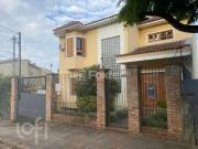 Casa / Sobrado para Venda em Porto Alegre/RS Santo...