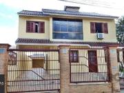Casa / Sobrado para Venda em Porto Alegre/RS Sarandi 3...