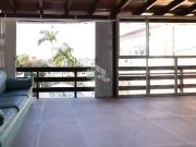 Casa / Sobrado para Venda em Porto Alegre/RS Três...