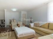 Casa / Sobrado para Venda em Porto Alegre/RS Três...