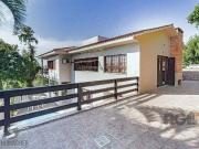 Casa / Sobrado para Venda em Porto Alegre/RS Tristeza 3...