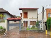 Casa / Sobrado para Venda em Porto Alegre/RS Tristeza 3...