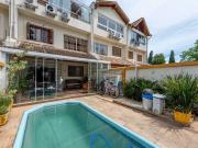 Casa / Sobrado para Venda em Porto Alegre/RS Tristeza 3...