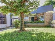 Casa / Sobrado para Venda em Porto Alegre/RS Tristeza 3...