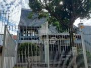 Casa / Sobrado para Venda em Porto Alegre/RS Tristeza 4...