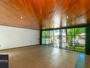 Casa / Sobrado para Venda em Porto Alegre/RS Tristeza 4...