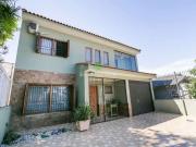 Casa / Sobrado para Venda em Porto Alegre/RS Tristeza 5...