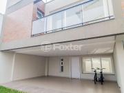 Casa / Sobrado para Venda em Porto Alegre/RS Vila...
