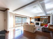 Casa / Sobrado para Venda em Porto Alegre/RS Vila...