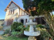 Casa / Sobrado para Venda em Porto Alegre/RS Vila...