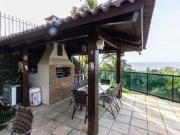 Casa / Sobrado para Venda em Porto Alegre/RS Vila...