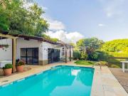 Casa / Sobrado para Venda em Porto Alegre/RS Vila...