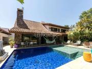 Casa / Sobrado para Venda em Porto Alegre/RS Vila...