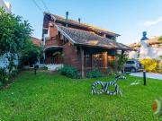 Casa / Sobrado para Venda em Porto Alegre/RS Vila...