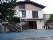 Casa / Sobrado para Venda em Porto Alegre/RS Vila...