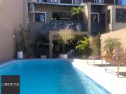 Casa / Sobrado para Venda em Porto Alegre/RS Vila...