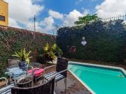 Casa / Sobrado para Venda em Porto Alegre/RS Vila...