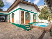 Casa / Sobrado para Venda em Porto Alegre/RS Vila...