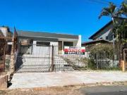 Casa / Sobrado para Venda em Porto Alegre/RS Vila...