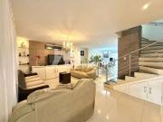 Casa / Sobrado para Venda em Porto Alegre/RS Vila...