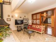 Casa / Sobrado para Venda em Porto Alegre/RS Vila...