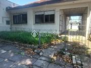 Casa / Sobrado para Venda em Porto Alegre/RS Vila...
