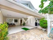 Casa / Sobrado para Venda em Porto Alegre/RS Vila...