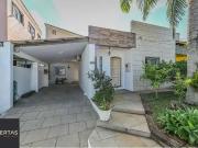 Casa / Sobrado para Venda em Porto Alegre/RS Vila...