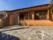 Casa / Sobrado para Venda em Porto Alegre/RS Vila...