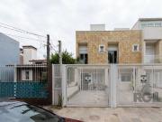 Casa / Sobrado para Venda em Porto Alegre/RS Vila Nova 2...
