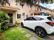 Casa / Sobrado para Venda em Porto Alegre/RS Vila Nova 2...