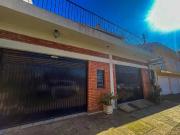Casa / Sobrado para Venda em Porto Alegre/RS Vila Nova 3...