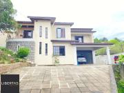 Casa / Sobrado para Venda em Porto Alegre/RS Vila Nova 3...