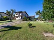 Casa / Sobrado para Venda em Porto Alegre/RS Vila Nova 3...