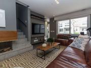 Casa / Sobrado para Venda em Porto Alegre/RS Vila Nova 4...