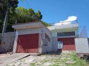 Casa / Sobrado para Venda em Porto Alegre/RS Vila Nova 4...