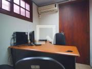 Casa / Sobrado para Venda em Porto Alegre/RS Vila...