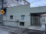Casa / Sobrado para Venda em Porto Belo/SC Balneário...
