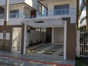 Casa / Sobrado para Venda em Porto Belo/SC Balneário...