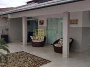 Casa / Sobrado para Venda em Porto Belo/SC Centro 3 Quartos