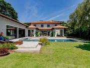 Casa / Sobrado para Venda em Porto Feliz/SP Centro 5 Quartos