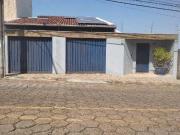 Casa / Sobrado para Venda em Pouso Alegre/MG Alfredo...